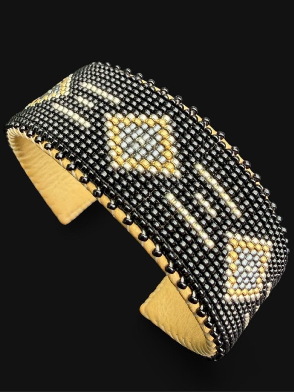 Etkie "Kelly" Large Beaded Leather Cuff Bracelet  Navajo Artisan New Condition